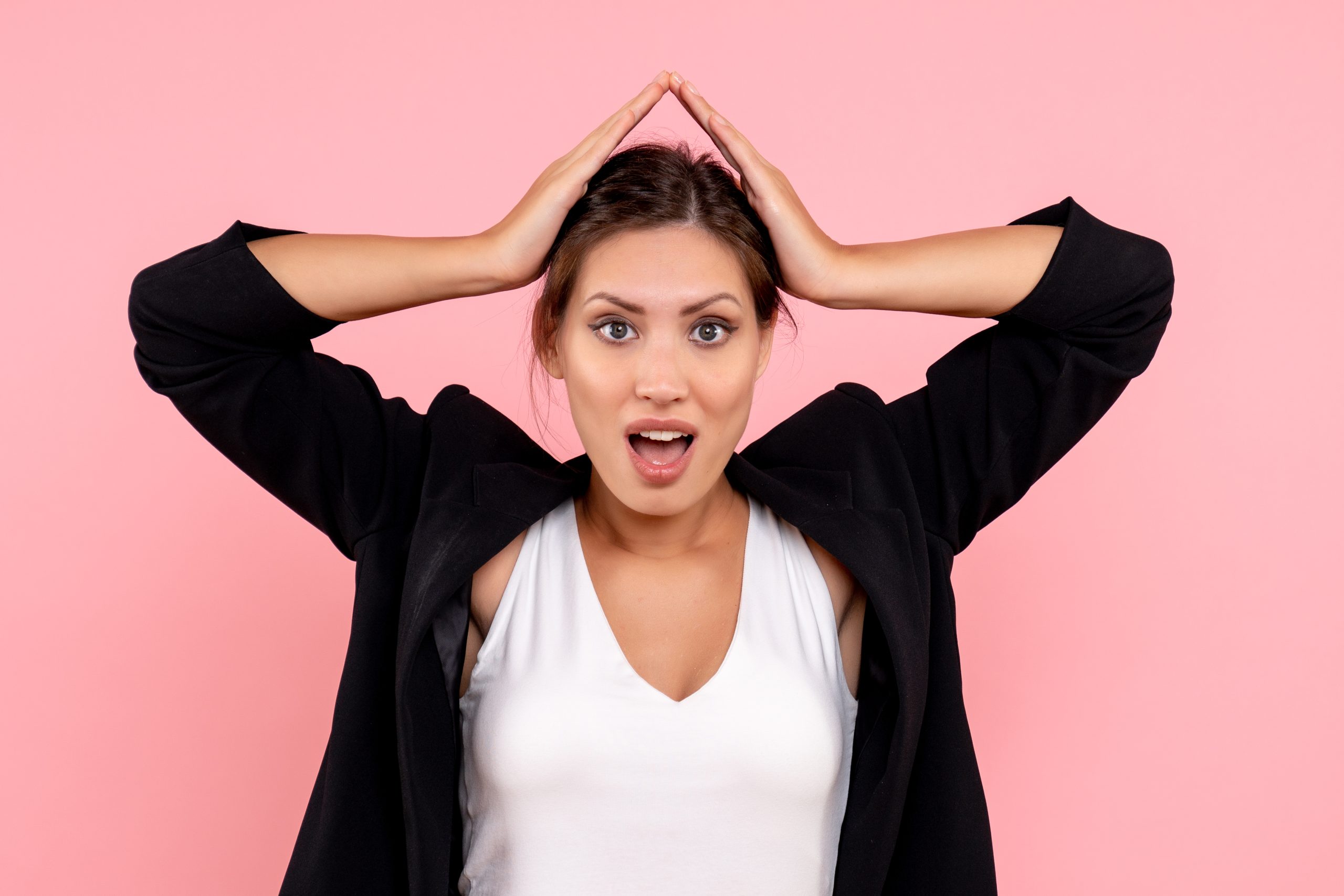 10 univerzalnih briga koje sve žene nose – i kako si međusobno pomažemo