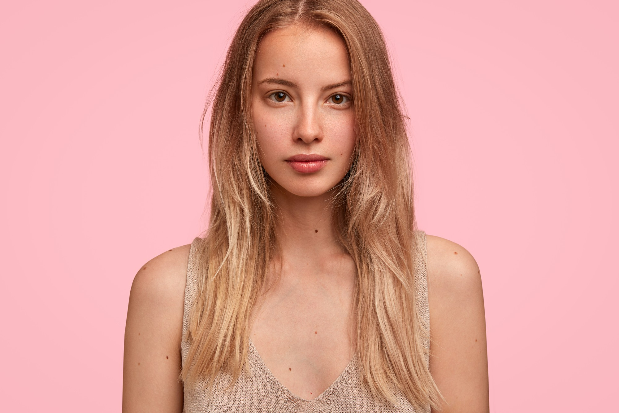 Zašto masna koža lica ipak treba hidrataciju?